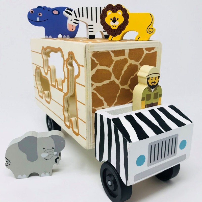 safari animal rescue truck